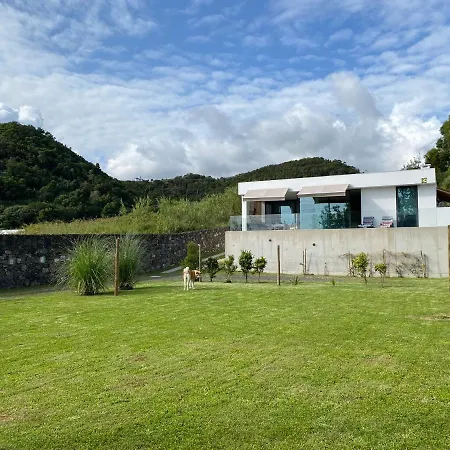 Casa de Férias Caloura 76 *